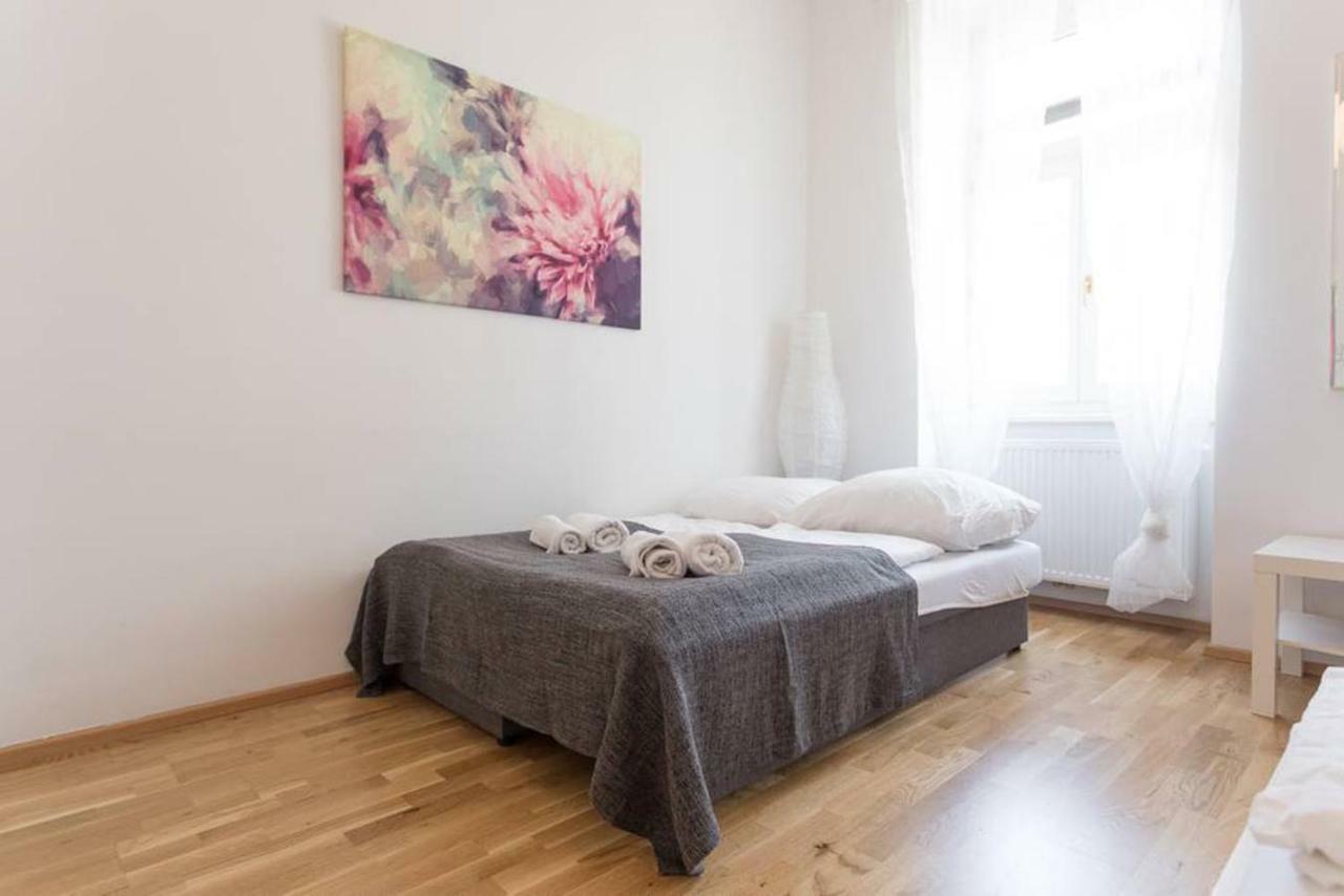 Spacious Vienna Central Station Residence Extérieur photo